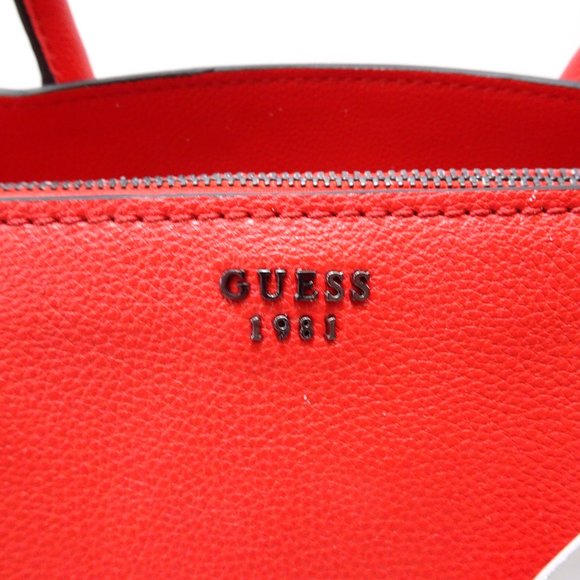 New GUESS Gabi Girlfriend Satchel Red Handbag - Picture 3 of 15